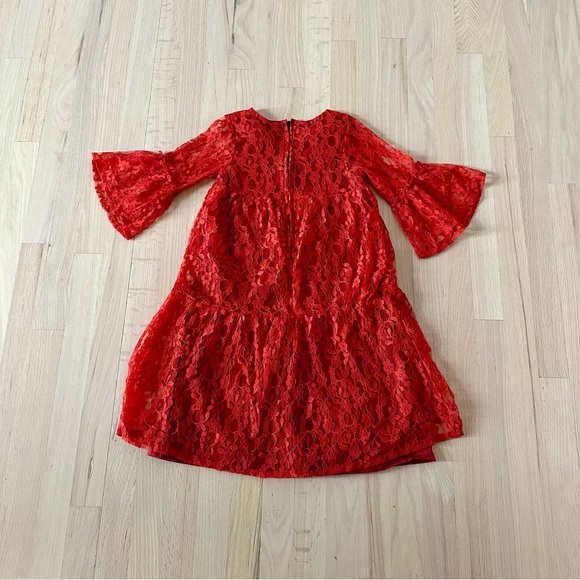 🎉 Host Pick 🎉 A.T.U.N. Scarlet Lace Ariana Bell Sleeve Shift Dress - Picture 3 of 5